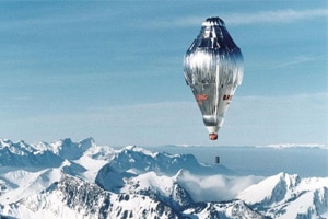Breitling Orbiter 3 balloon, piloted by Bertrand Piccard and Brian Jones